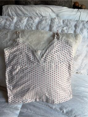 John Galt ( Brandy Melville) Women's Cream Lace-Trim Cami with Red Heart Print